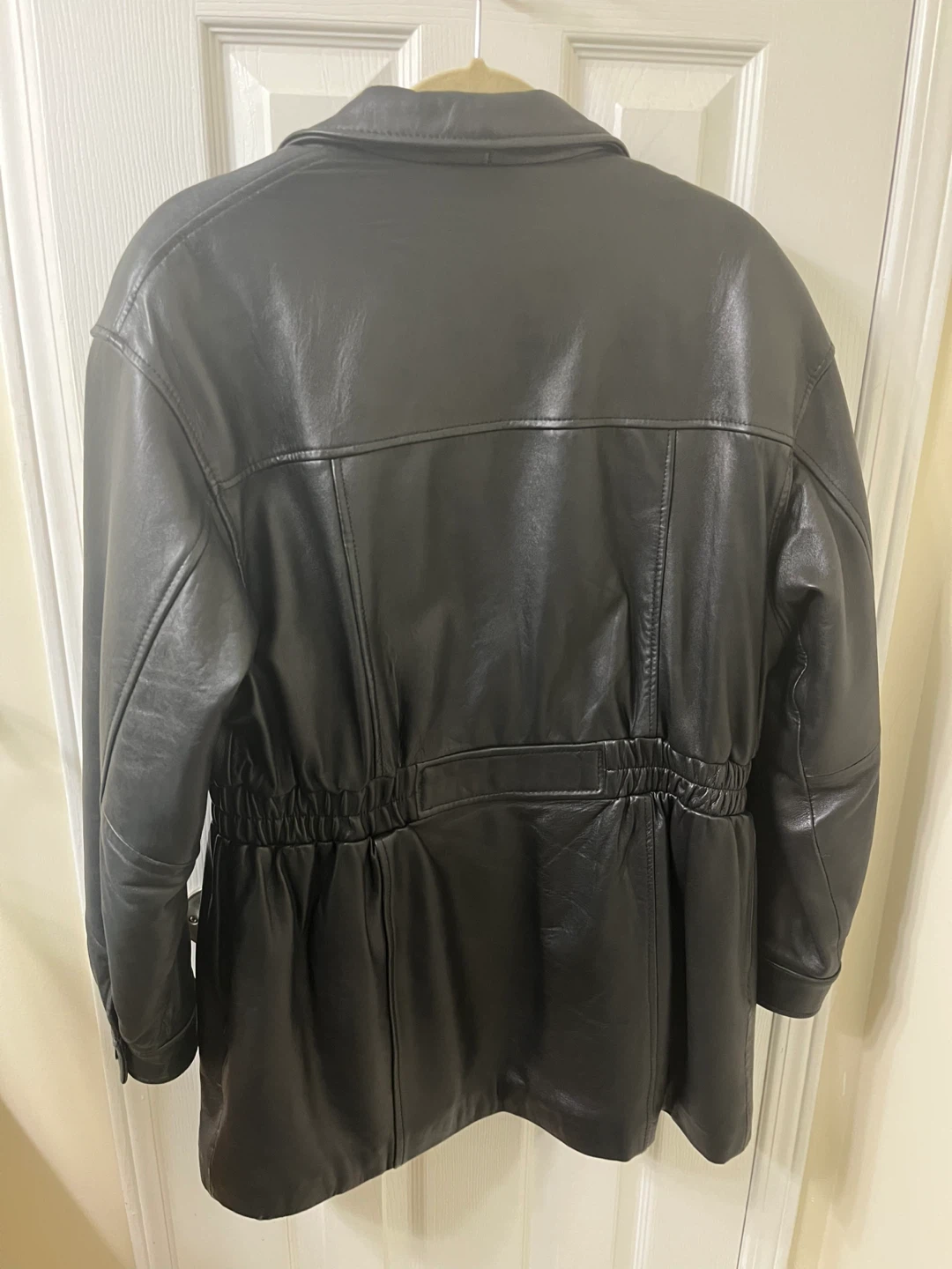 Vintage Danier Women’s Black Leather Jacket - photo 2
