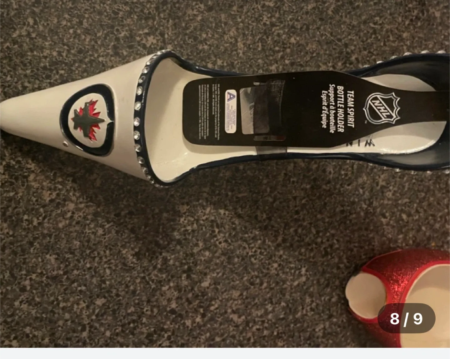 Winnipeg Jets NHL Team Spirit Bottle Holder image indicator(5)