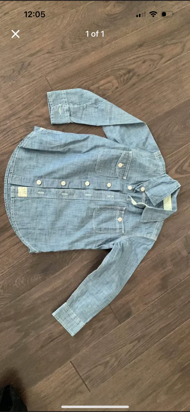 Gap Kids Chambray Shirt size 5