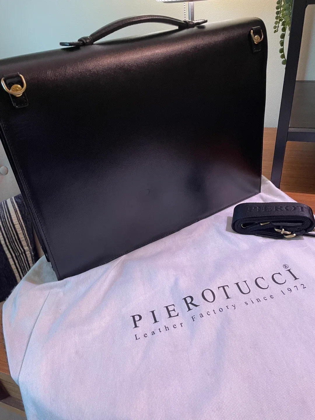 Pierotucci Leather Briefcase - Black image indicator(2)