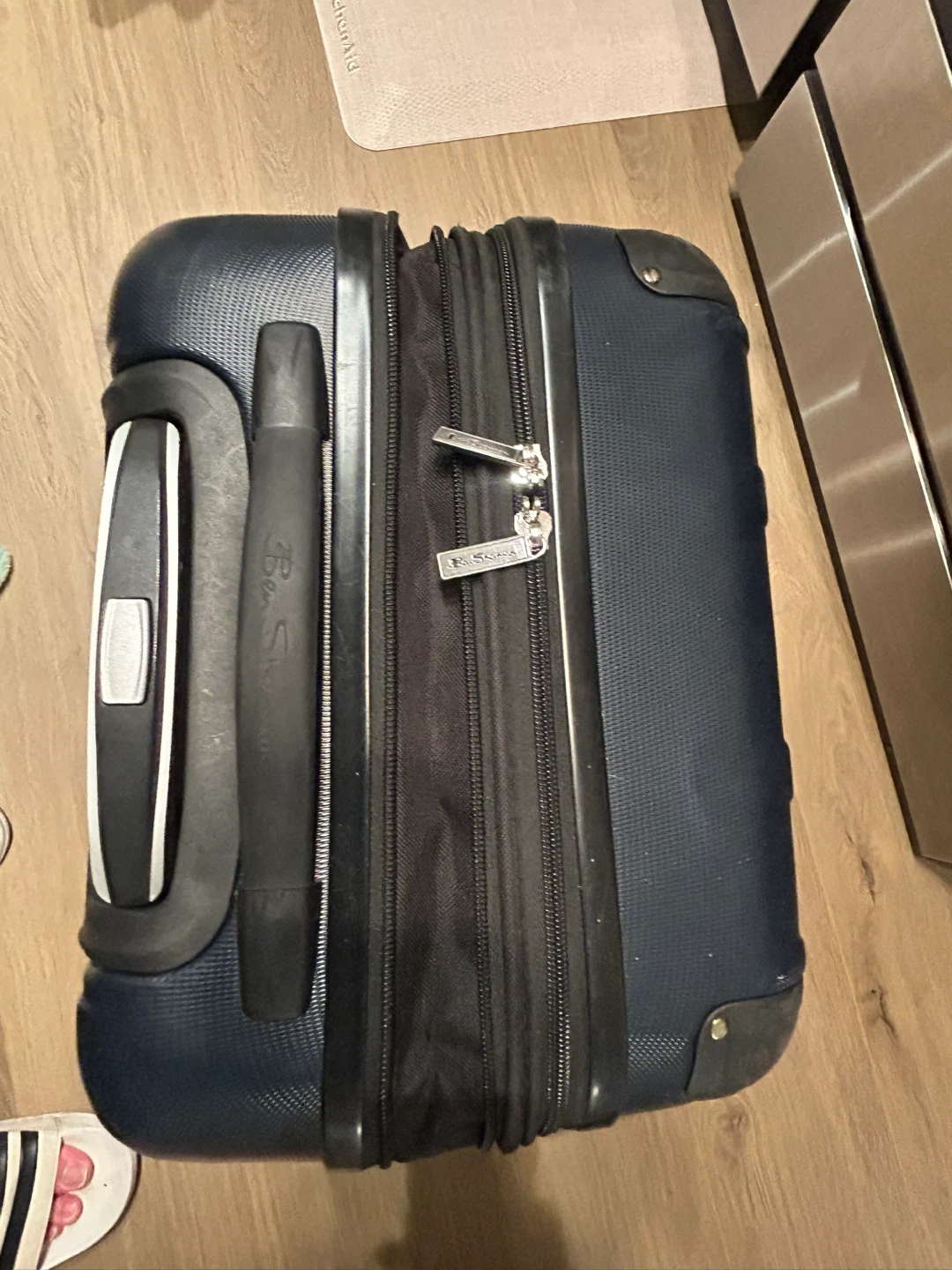 Ben Sherman Rolling Carry-On Suitcase - photo 2
