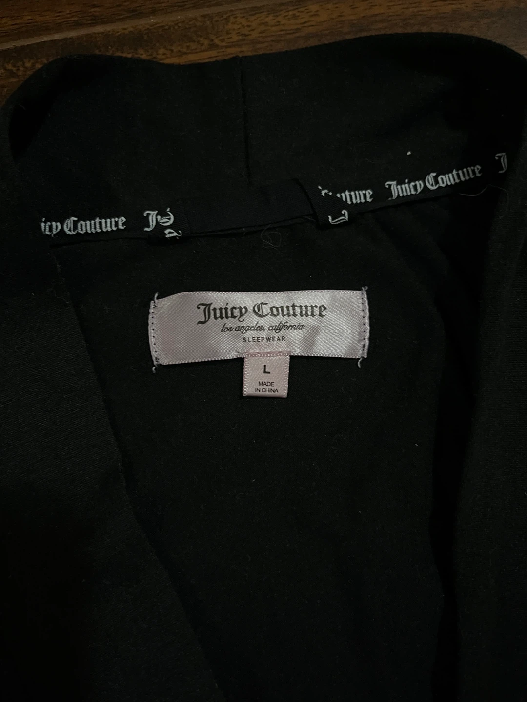 Juicy Couture women’s large jersey wrap robe black, pink logo - photo 2