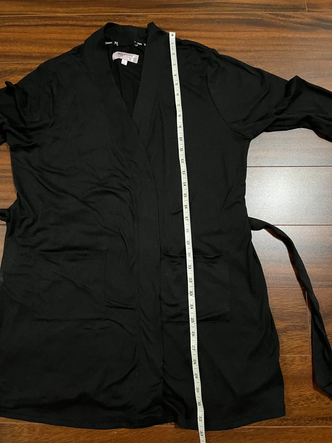 Juicy Couture women’s large jersey wrap robe black, pink logo image indicator(7)