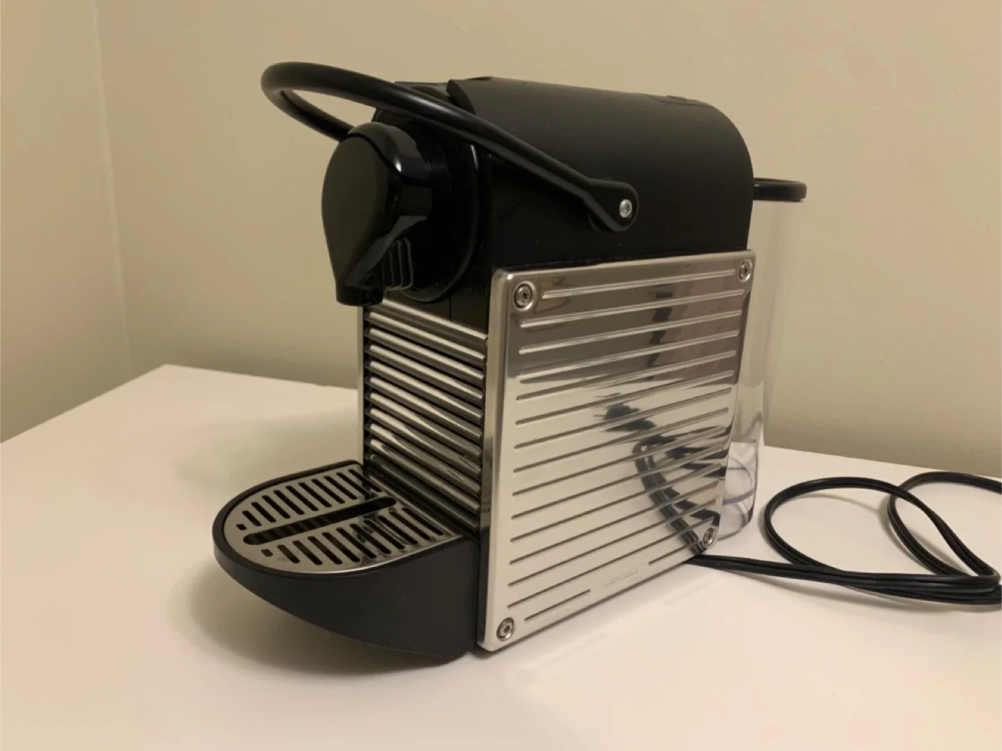 Nespresso C60 coffee maker image indicator(2)