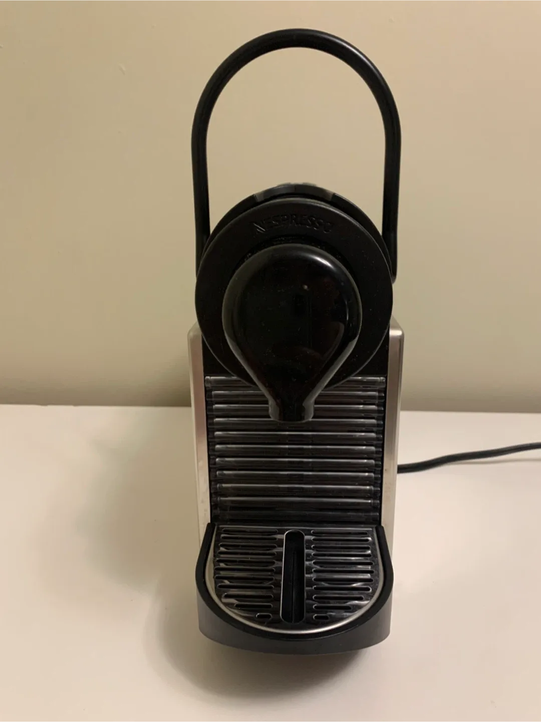 Nespresso C60 coffee maker image indicator(3)