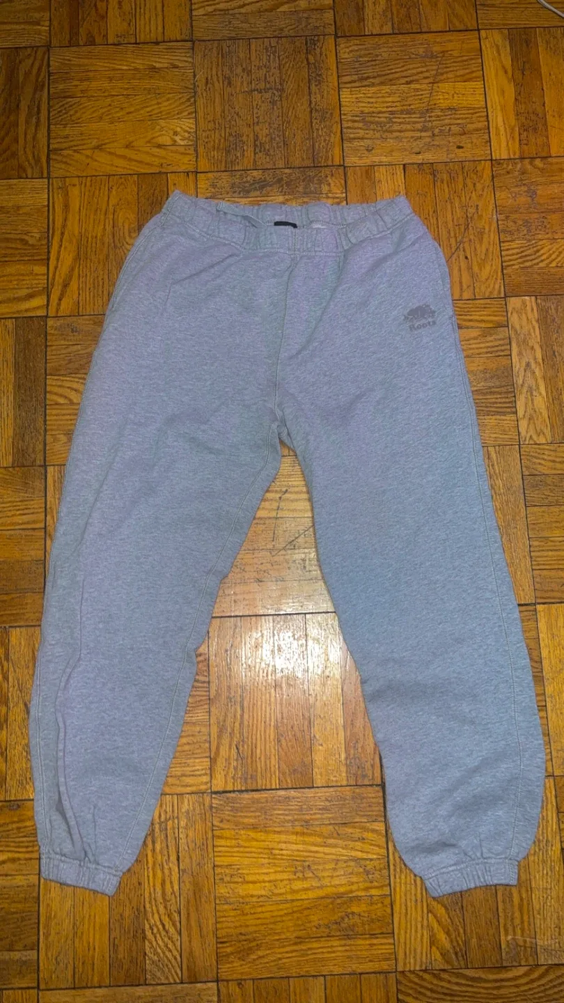 Roots Grey Sweatpants - Size M