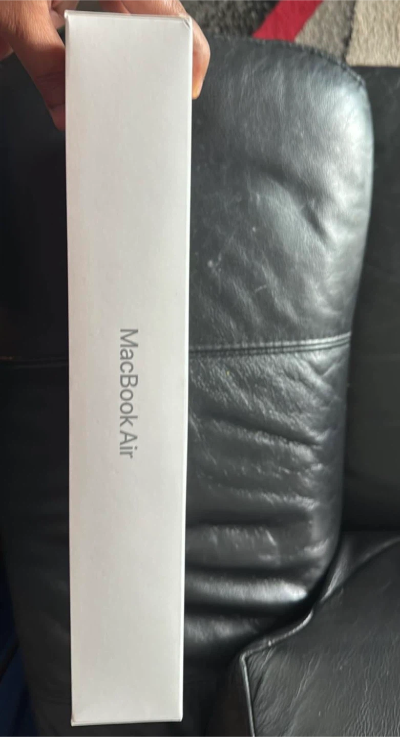 New Apple MacBook Air, 13inch, 512gb, 16gb ram - photo 3
