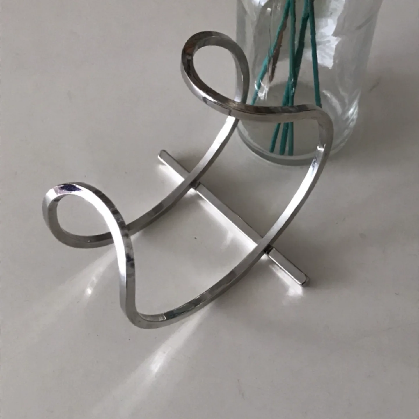 Metal Bracelet: Modern Classic