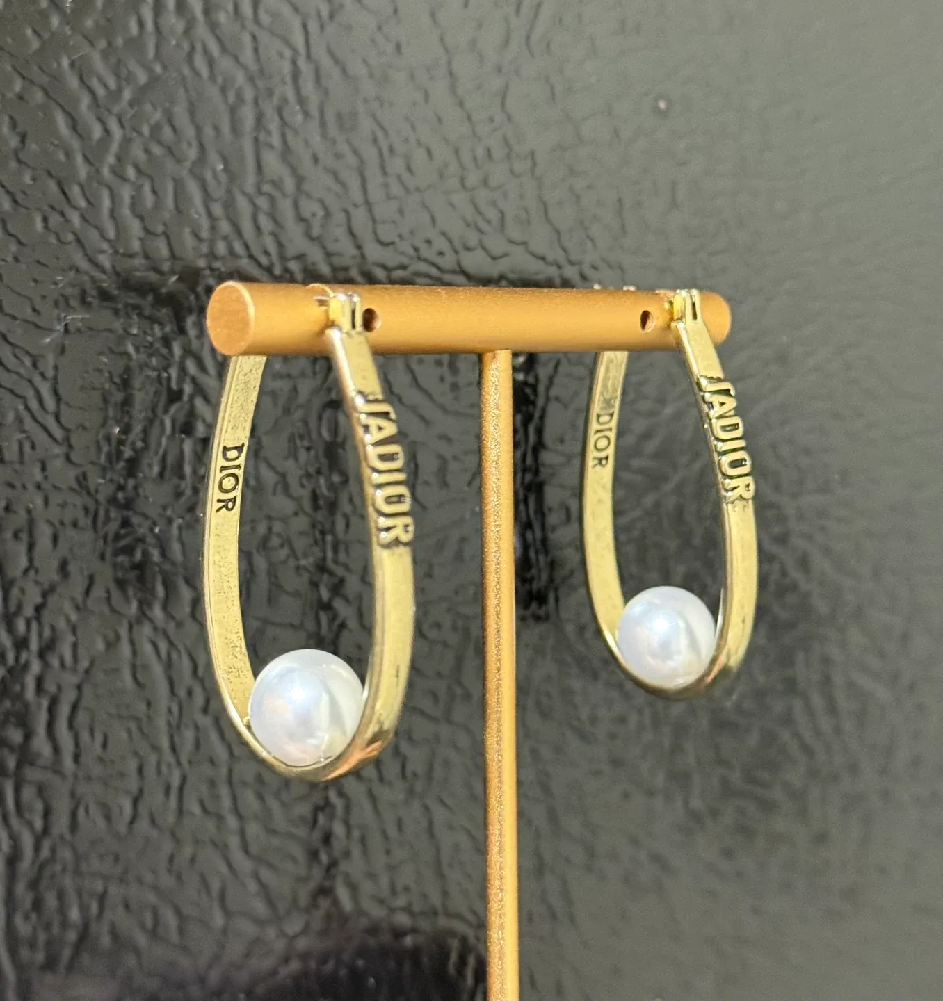 Elegant gold and pearl hoop earrings