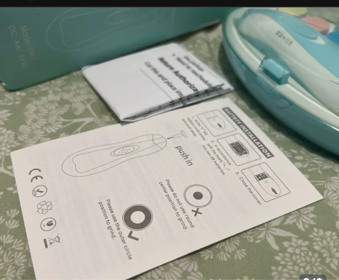 Baby's Electric Manicure Set - New in Box! image indicator(3)