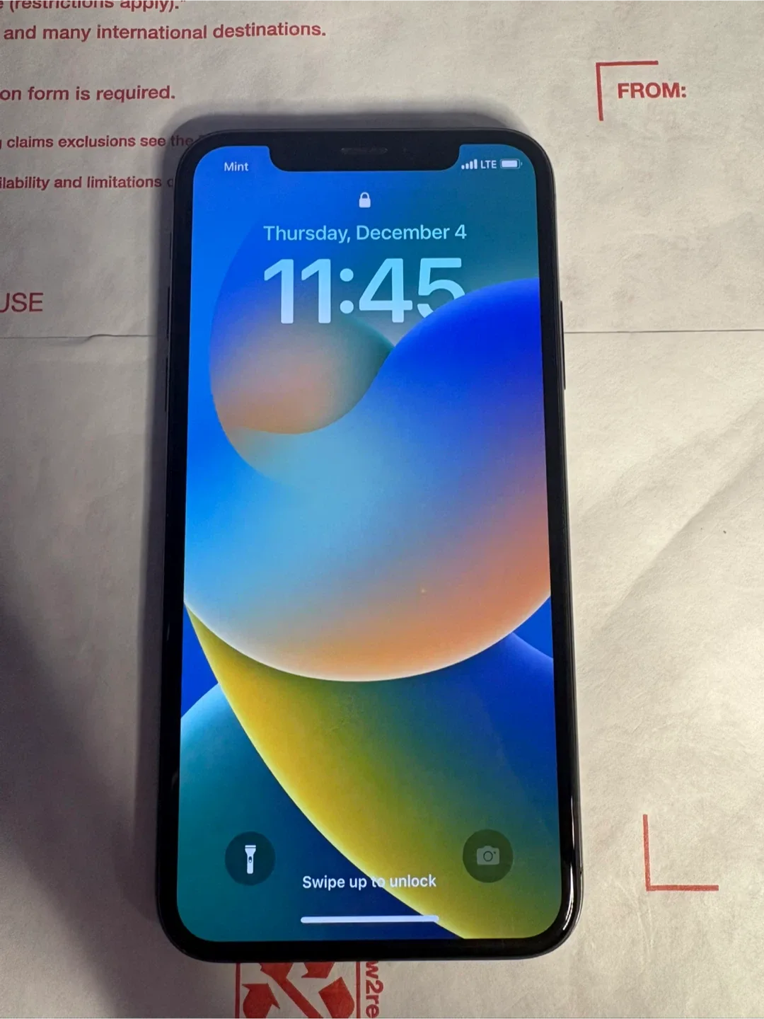 Unlocked Apple iPhone X - 256GB - Black