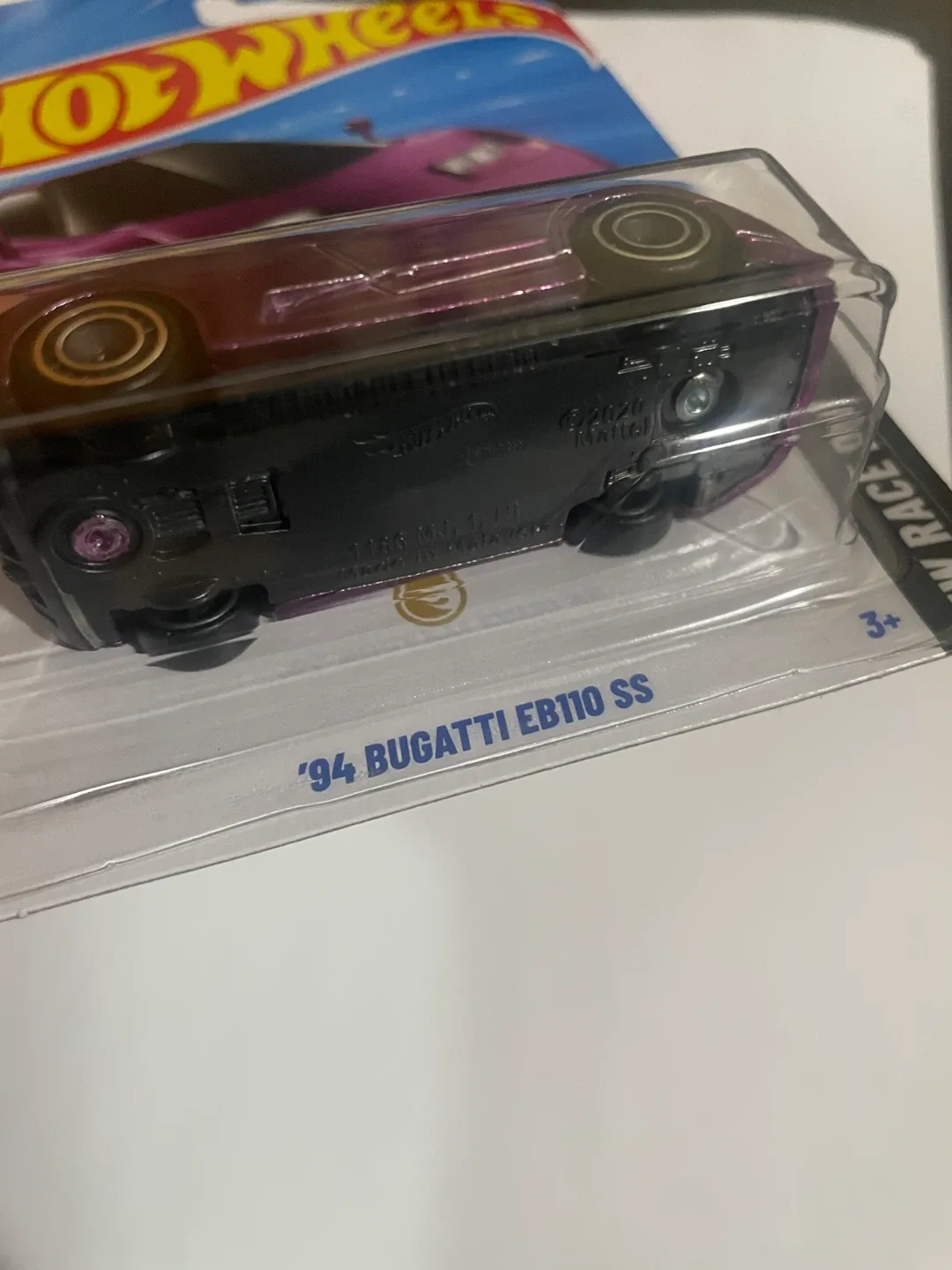 Hot Wheels '94 Bugatti Super Treasure Hunt image indicator(2)