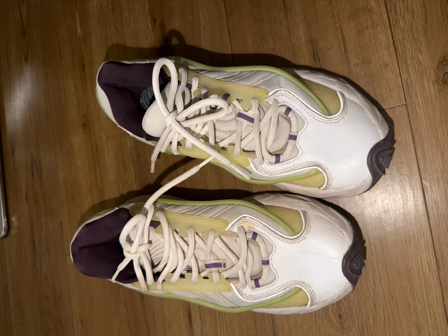 Adidas Ozmillen Sneakers