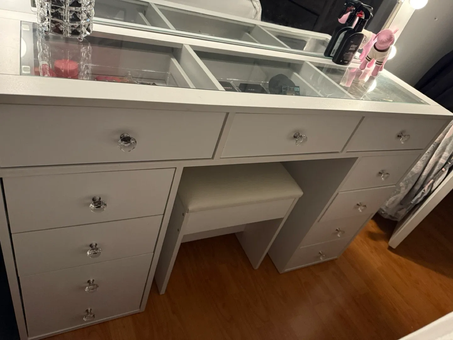 Vanity Makeup Table with Lighted Mirror image indicator(3)