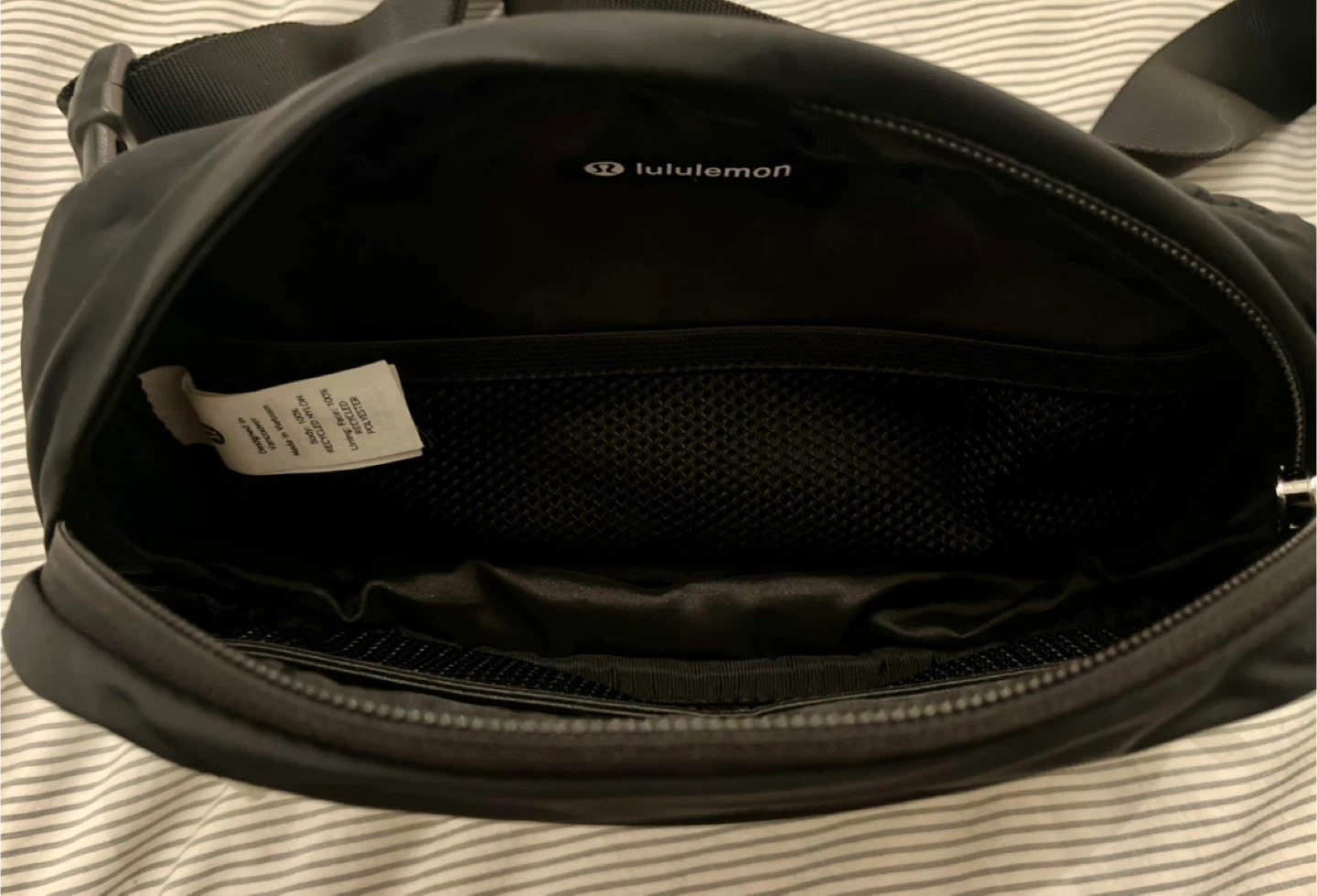 Lululemon Everywhere Belt Bag 1.8L - photo 2