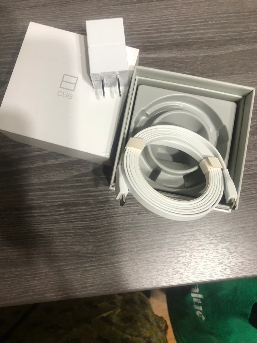 Cue Charger - Like New, Box Included! image indicator(5)