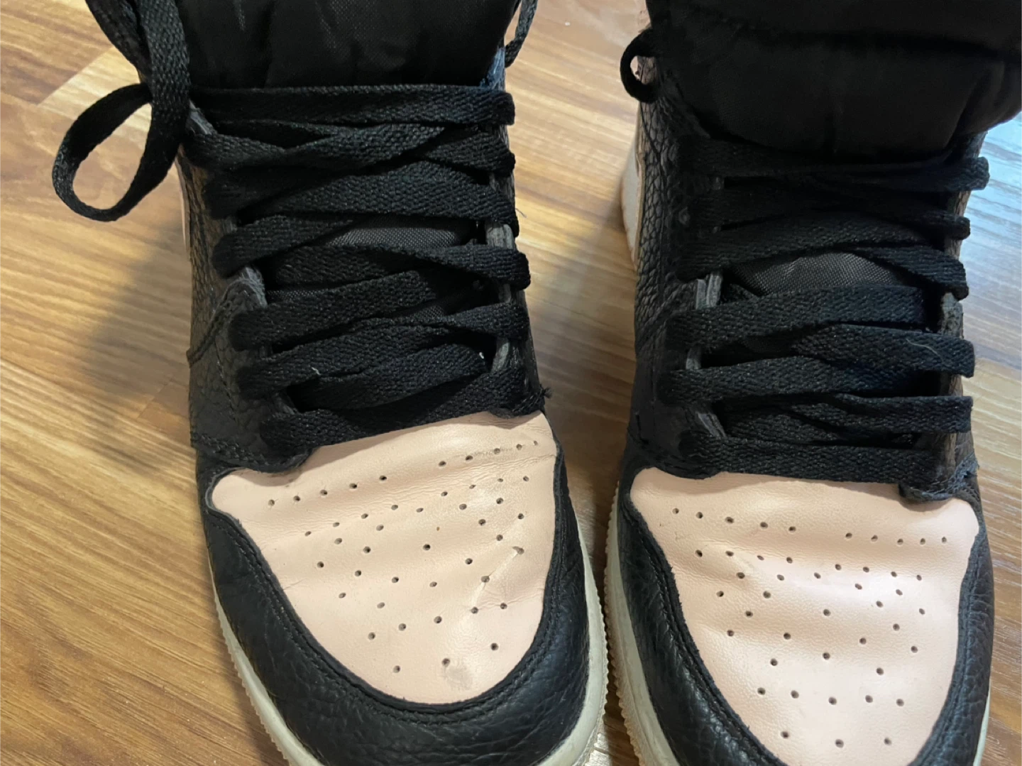 Nike Air Jordan 1 High Black/Pink - photo 3