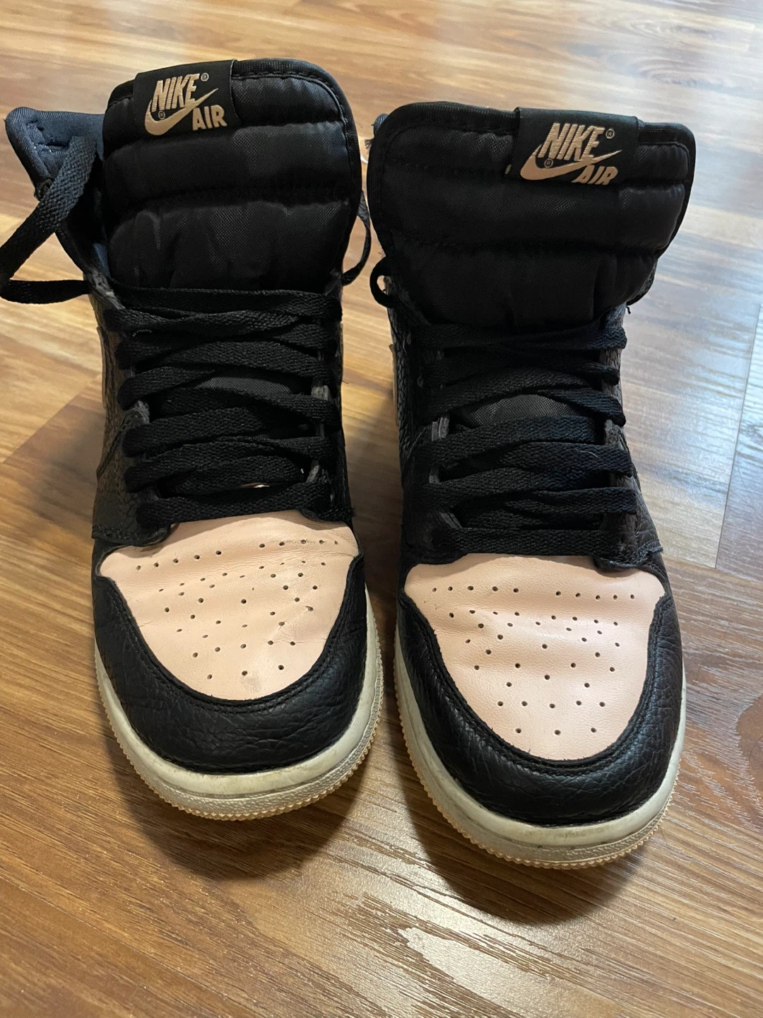 Nike Air Jordan 1 High Black/Pink