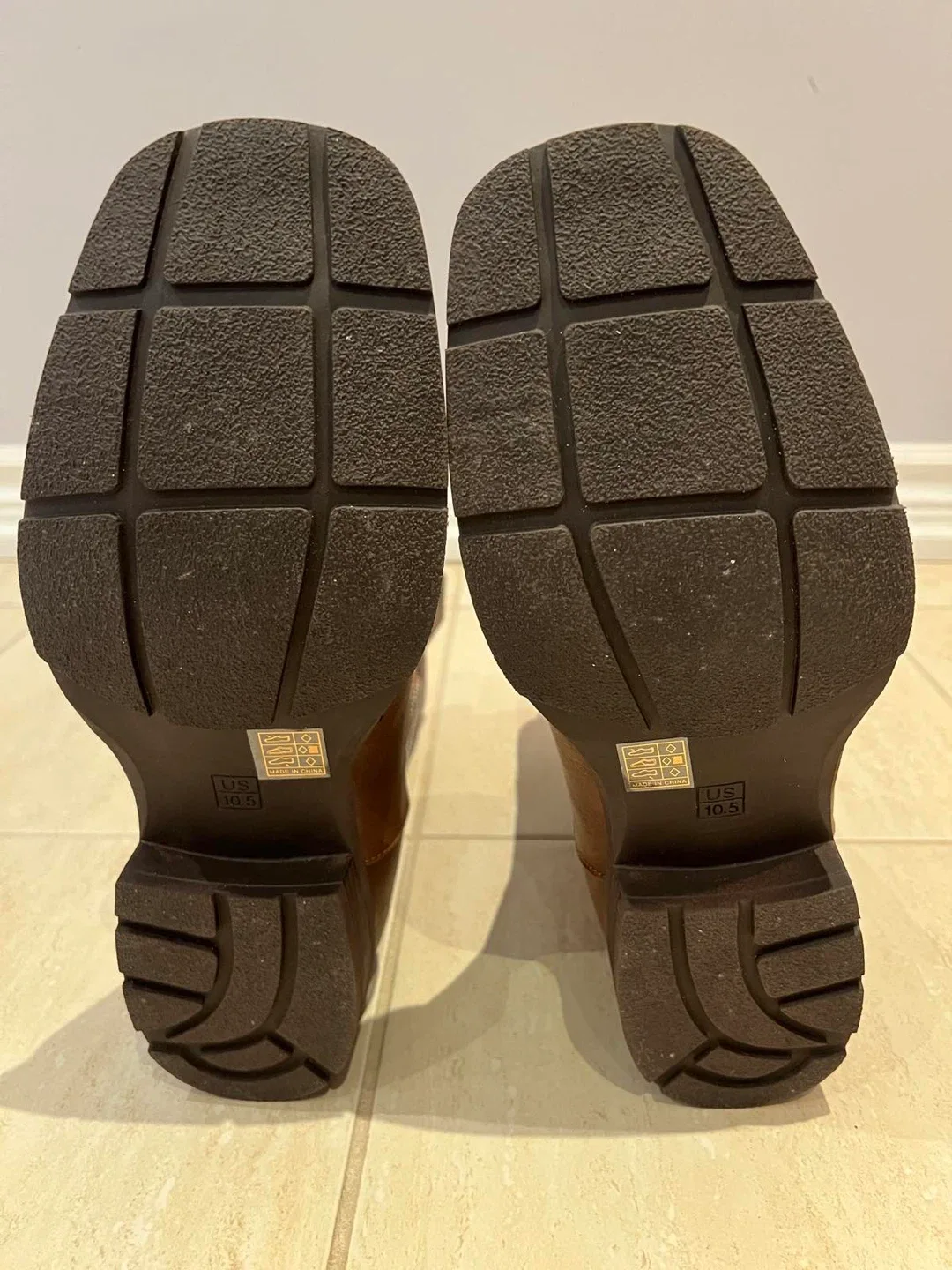 Brown Cowboy Boots image indicator(7)