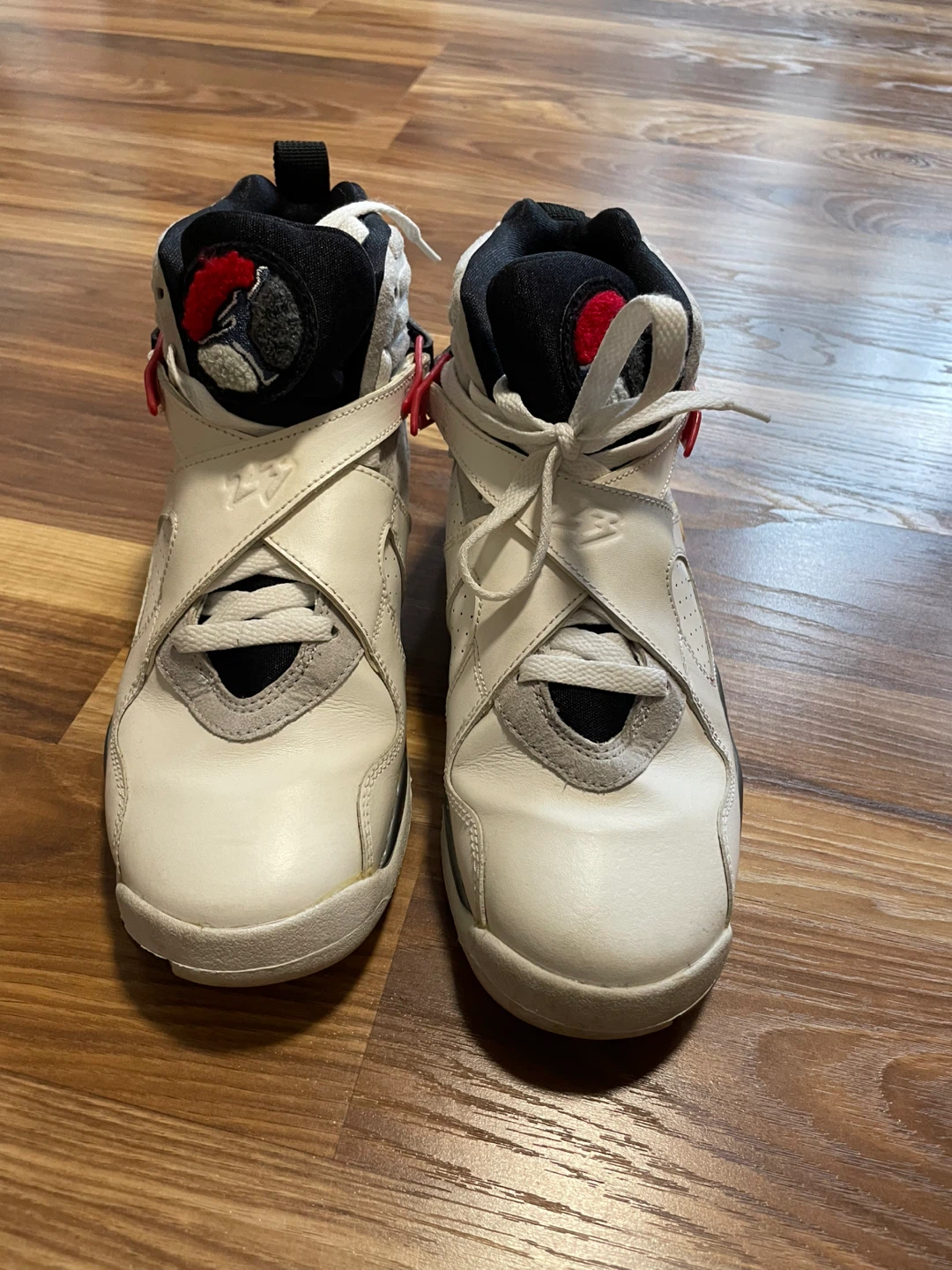 Air Jordan 8 Retro-Bugs Bunny
