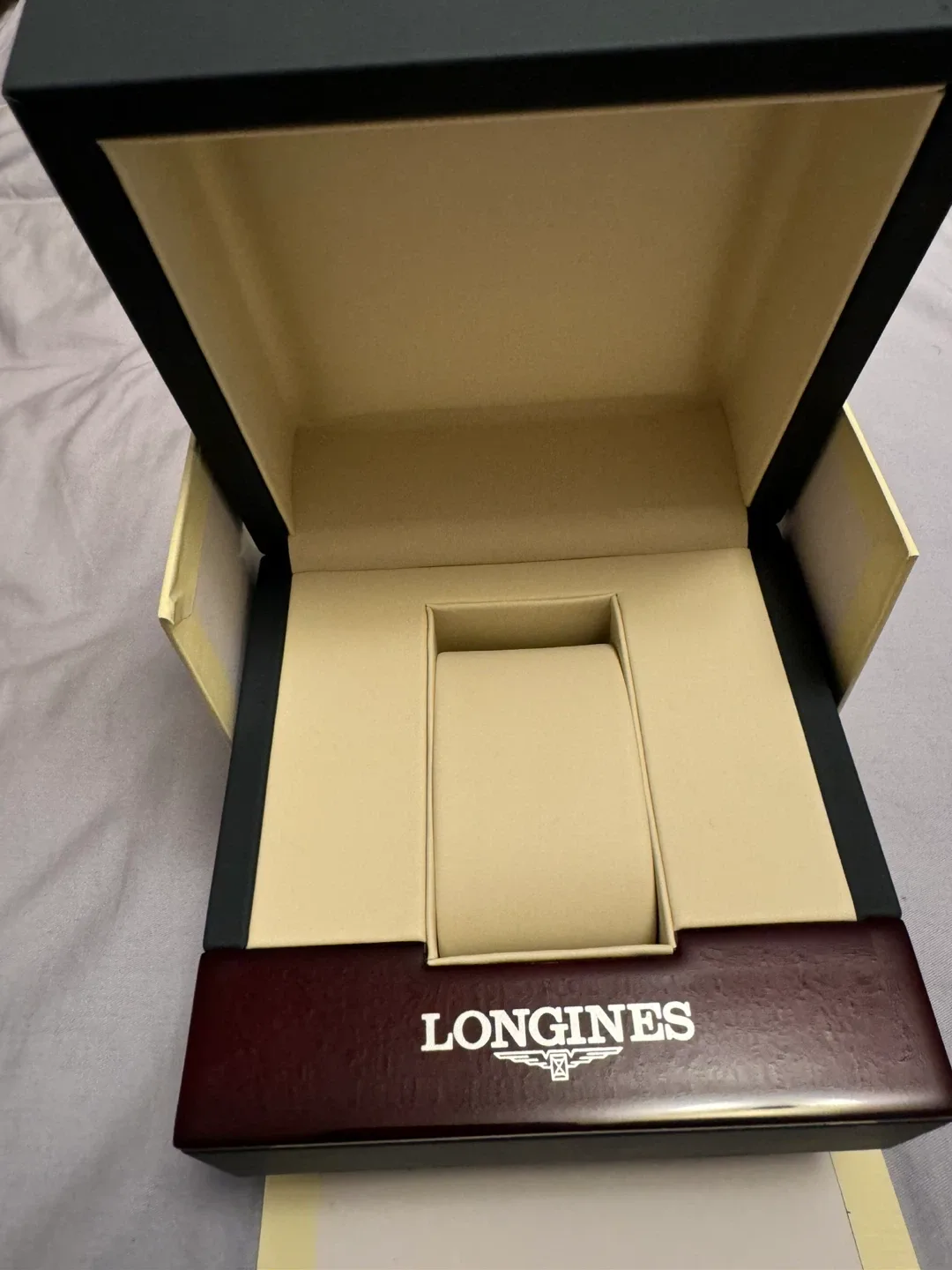 Longines Watch Box image indicator(2)