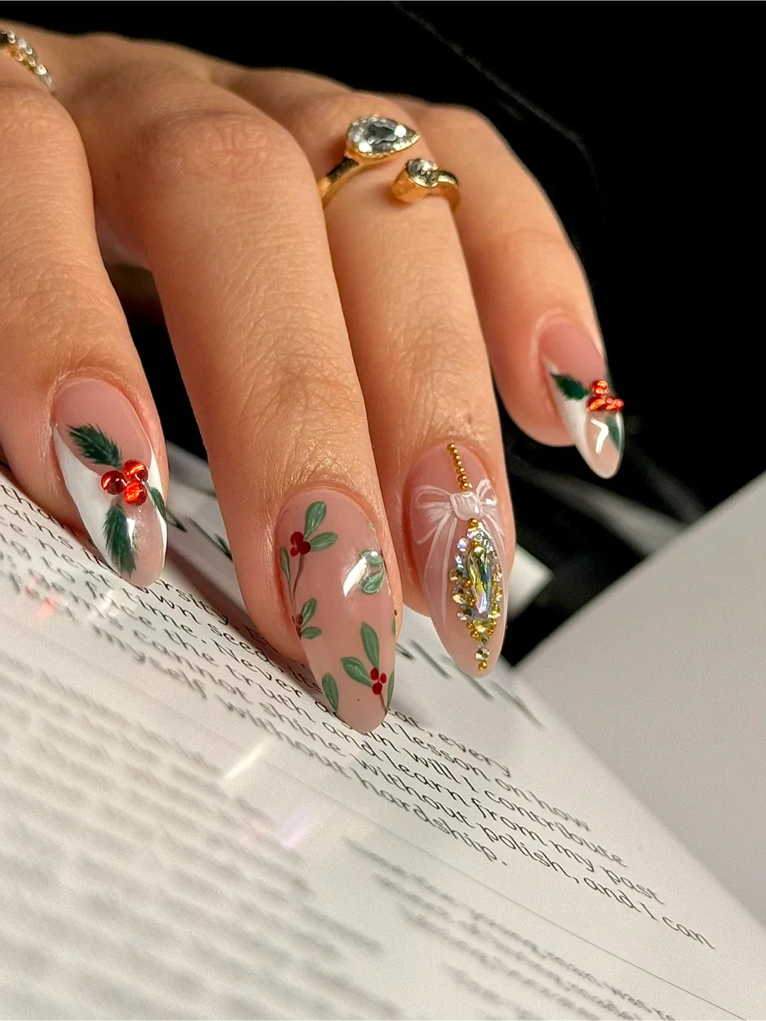 Christmas promo nails