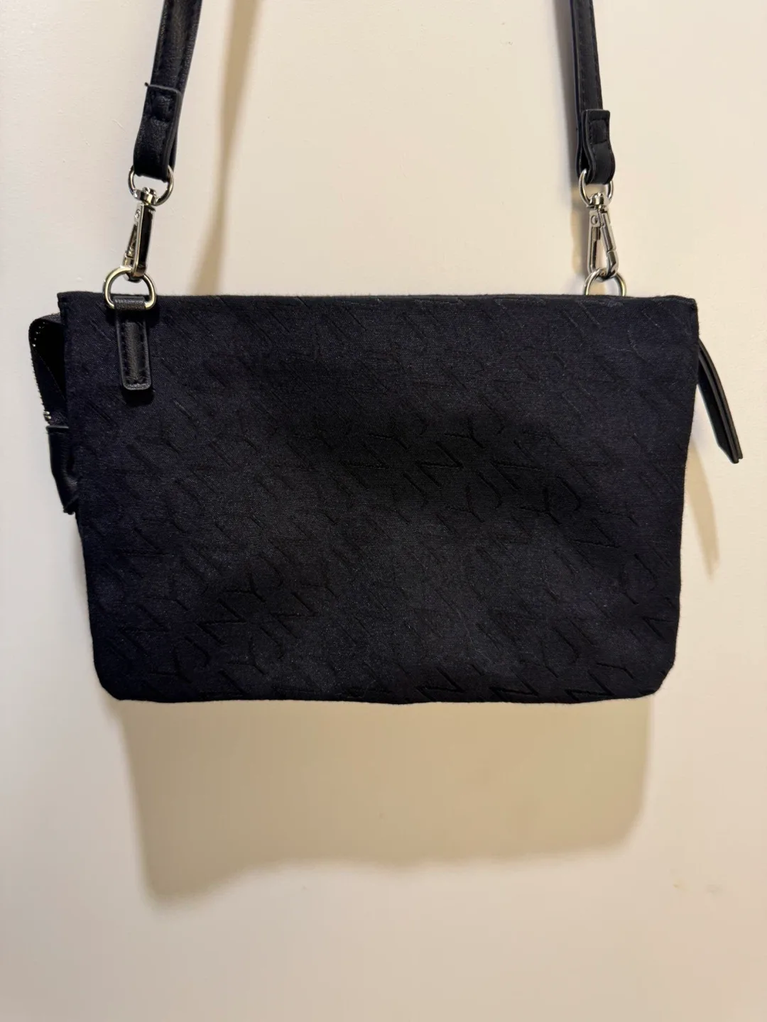 Jones New York Black Crossbody Bag image indicator(2)