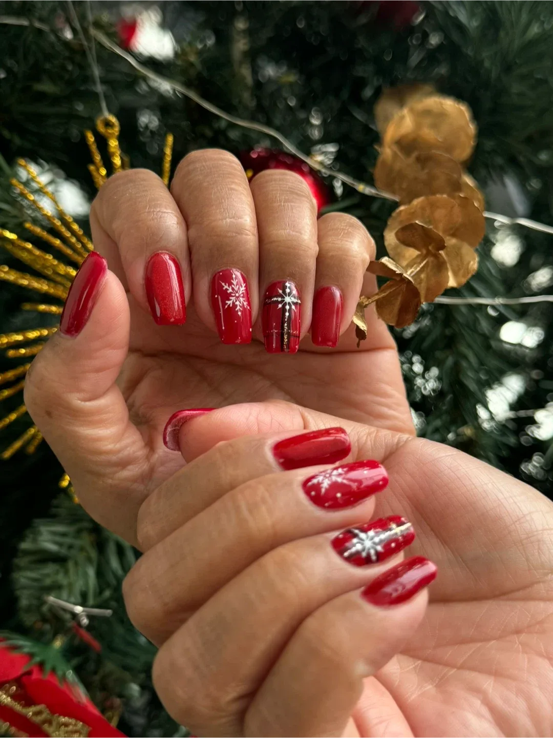 Nails in oshawa image indicator(9)