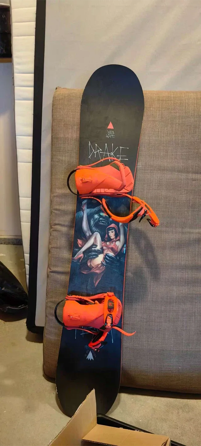 Drake Snowboard