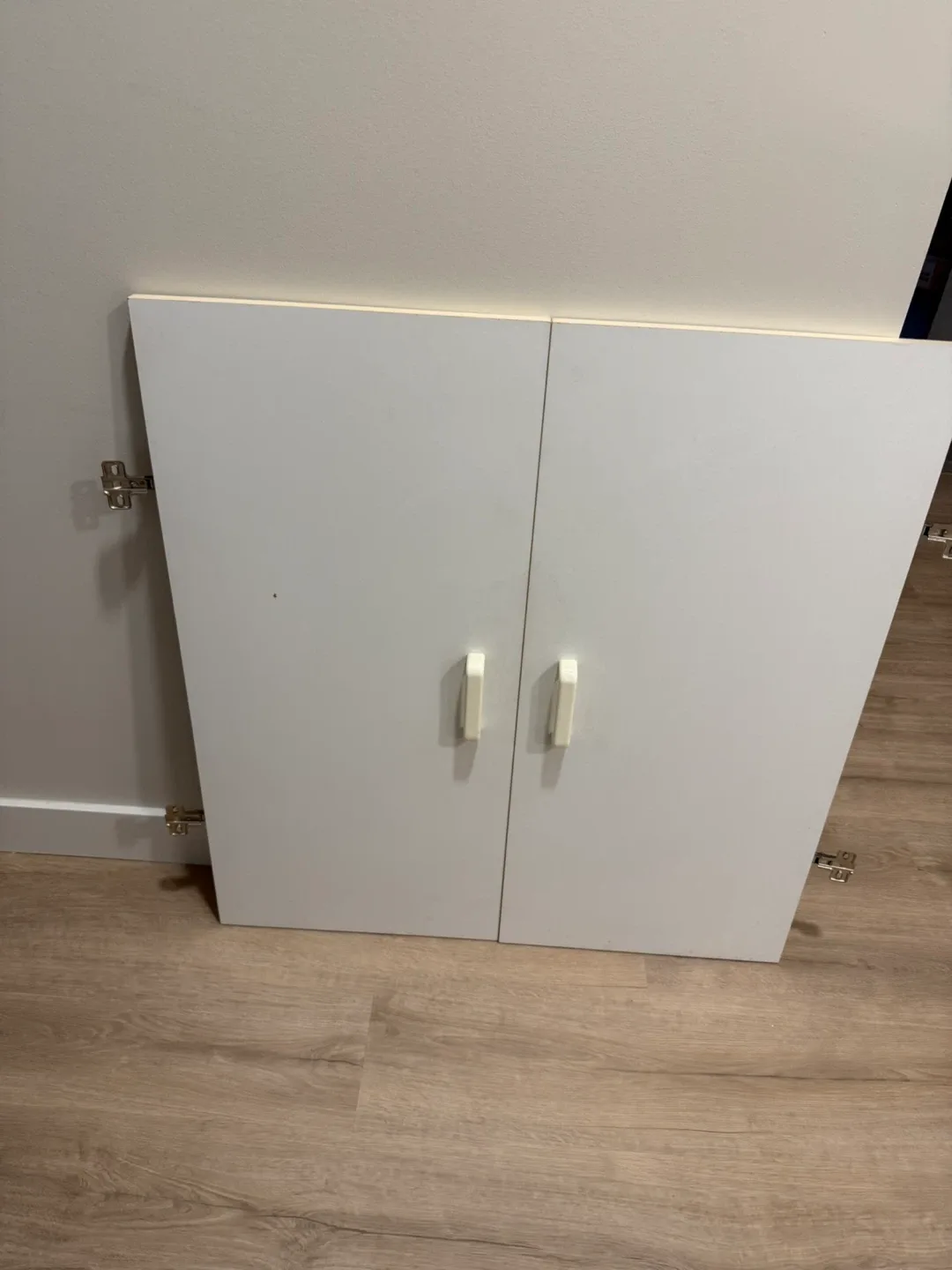White Cabinet Doors image indicator(2)