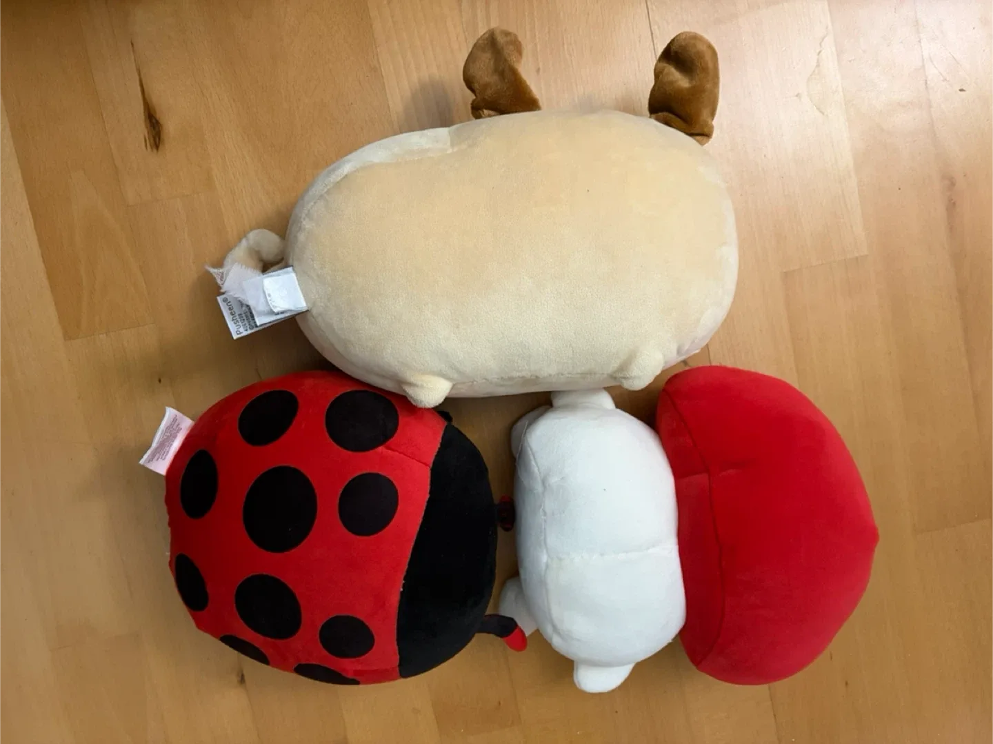 Assorted Plush Toys image indicator(2)