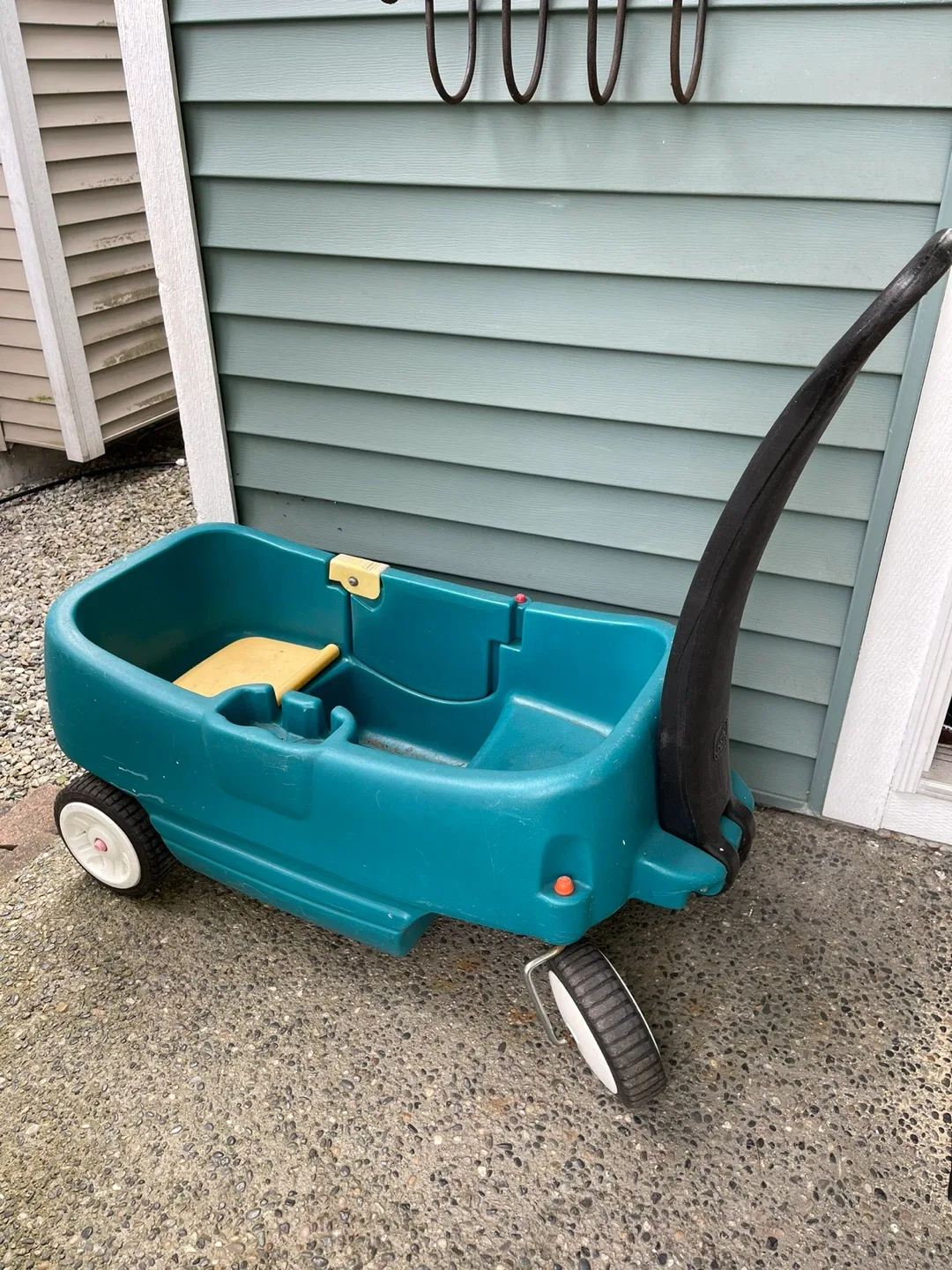 Step2 Wagon for two plus/ kids wagon