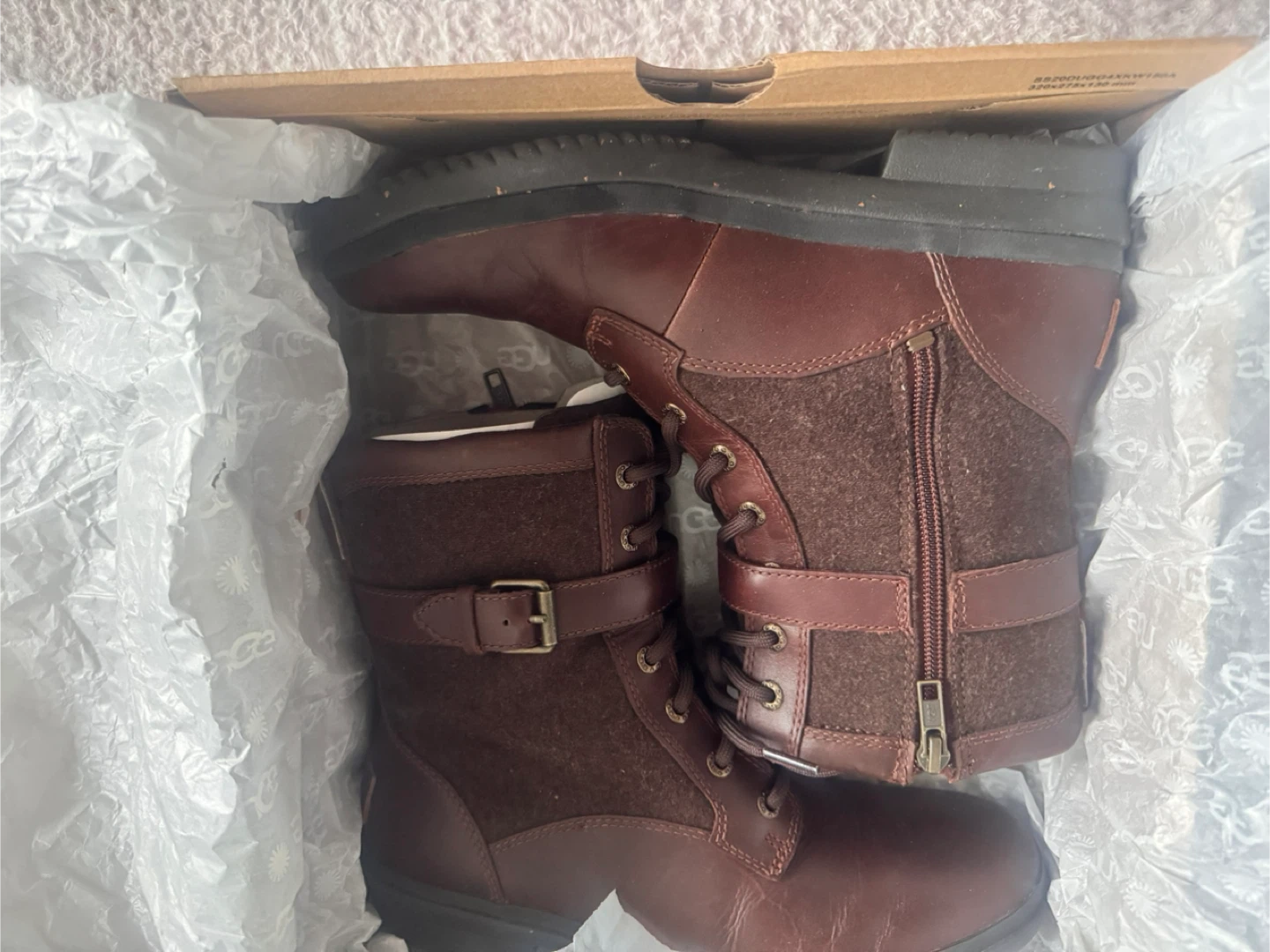 UGG Kesey Brown Chestnut Boots - photo 2
