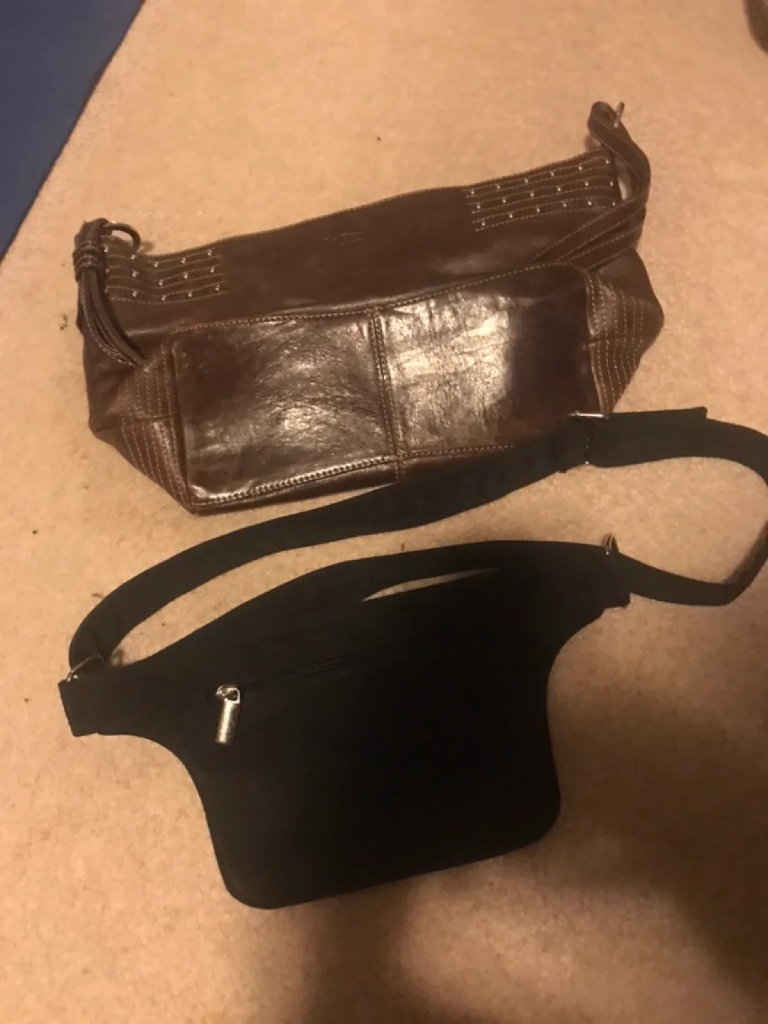 Assorted Used Handbags image indicator(2)