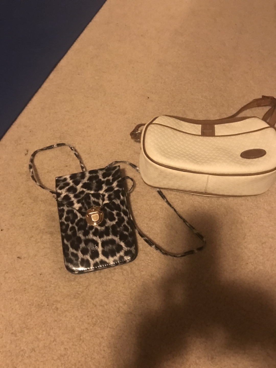 Assorted Used Handbags - photo 3
