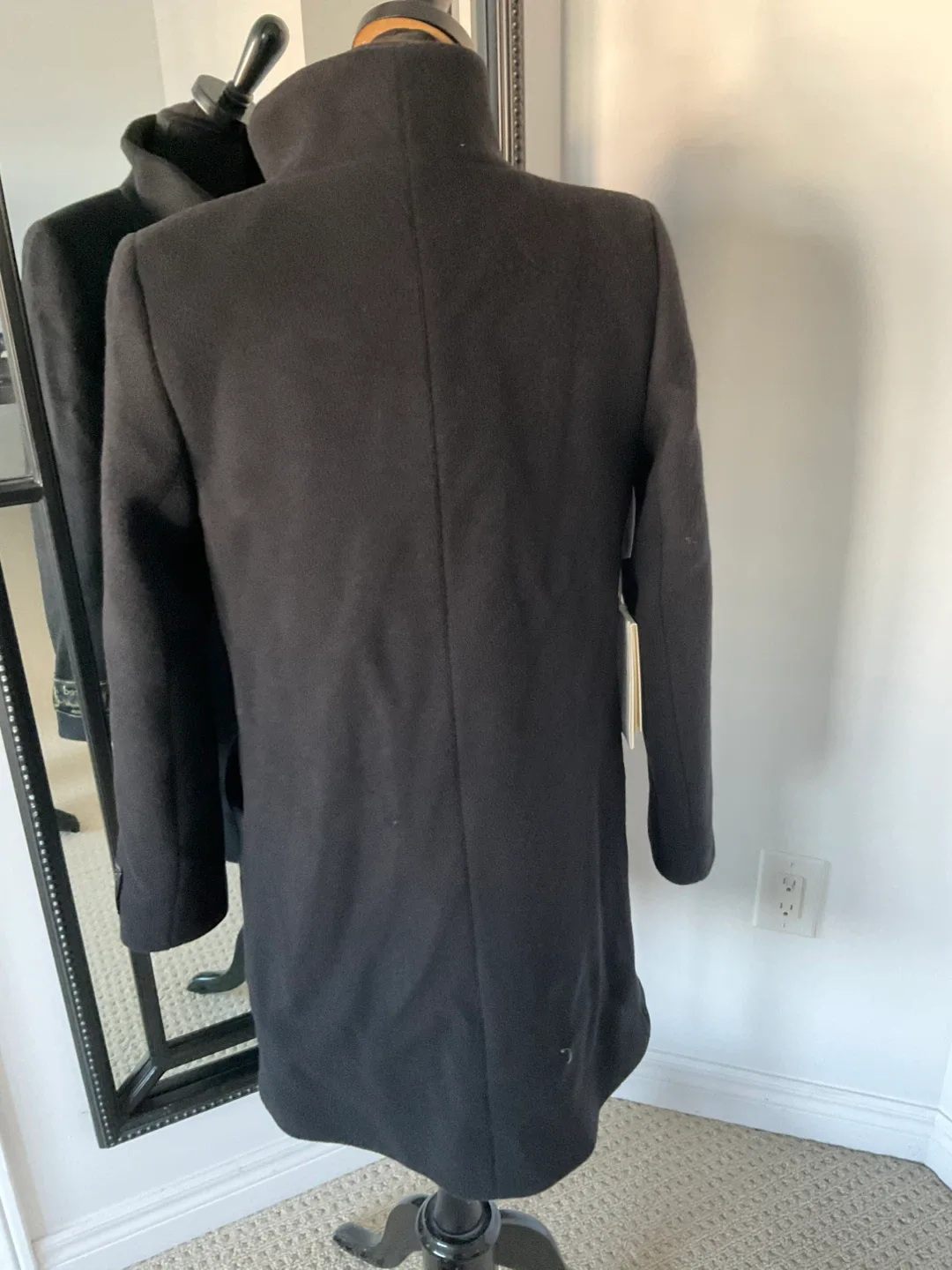 Wilfred The Cocoon Coat - Black xs nwt image indicator(3)