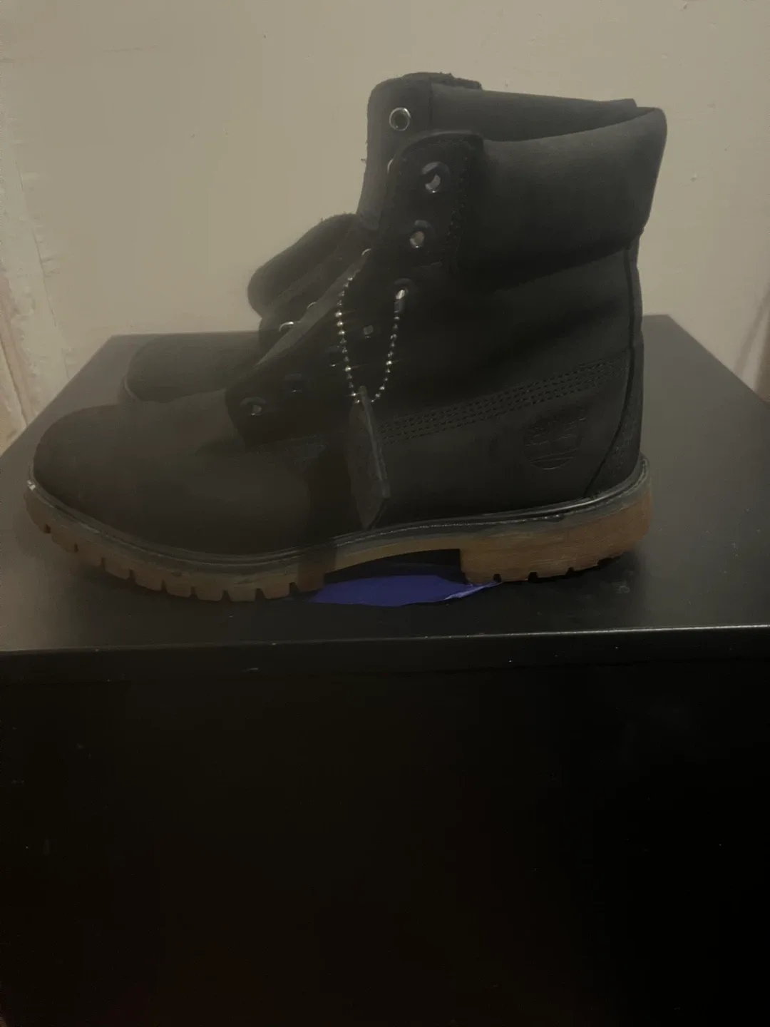 Timberland Black Boots image indicator(2)