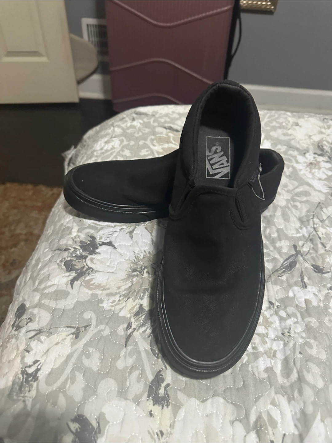 Vans Slip-On Shoes - Men's Size 7.5 - photo 2