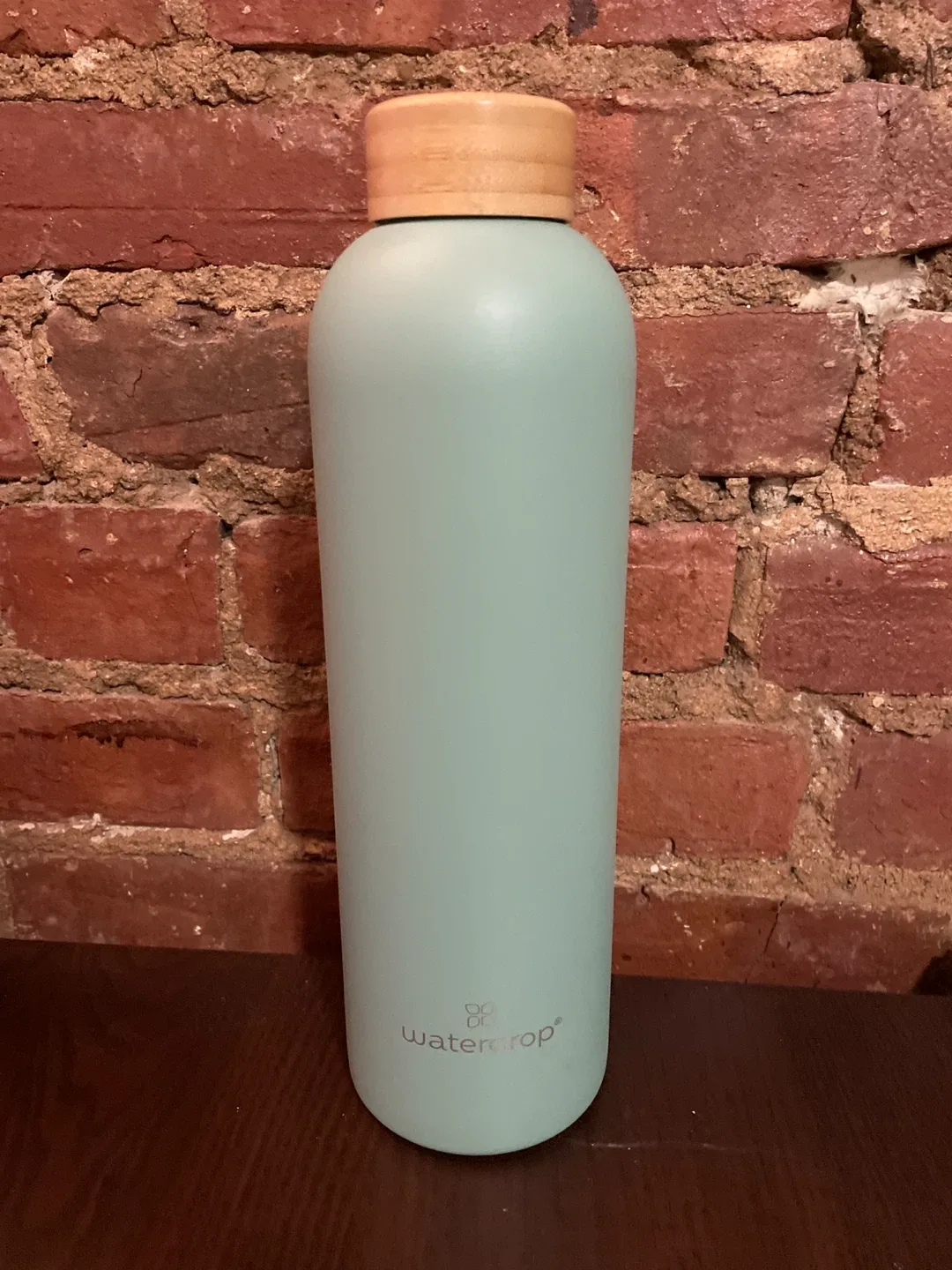 Waterdrop Light Green Water Bottle