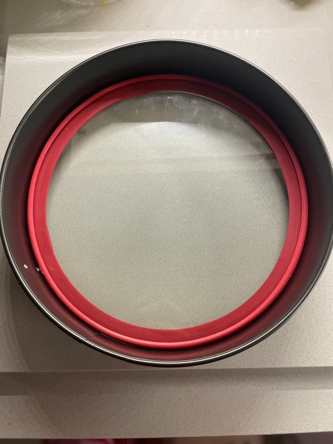 NEW! 10in Round Glass Bottom Springform Cake Pan
