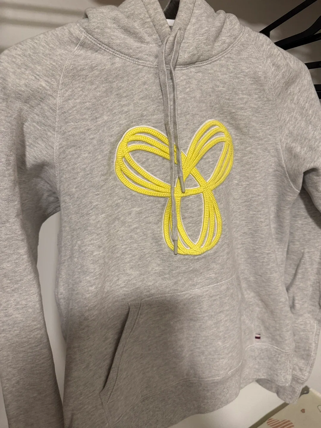 Sweatshirt & Hoodie - Size S #cleanout image indicator(6)