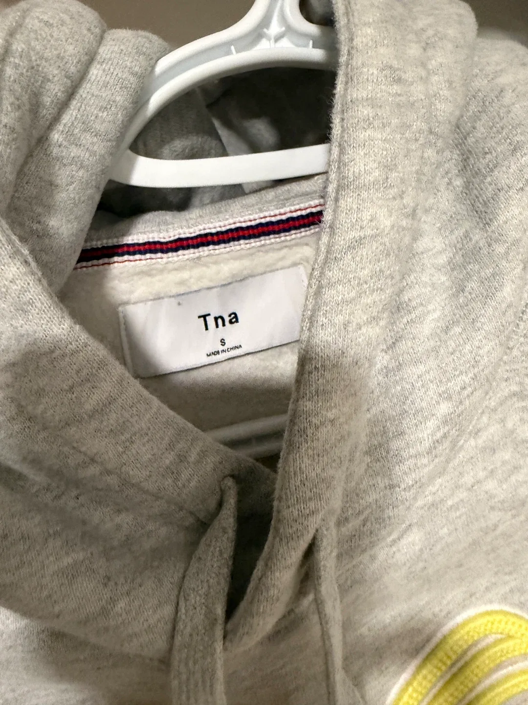 Sweatshirt & Hoodie - Size S #cleanout image indicator(8)