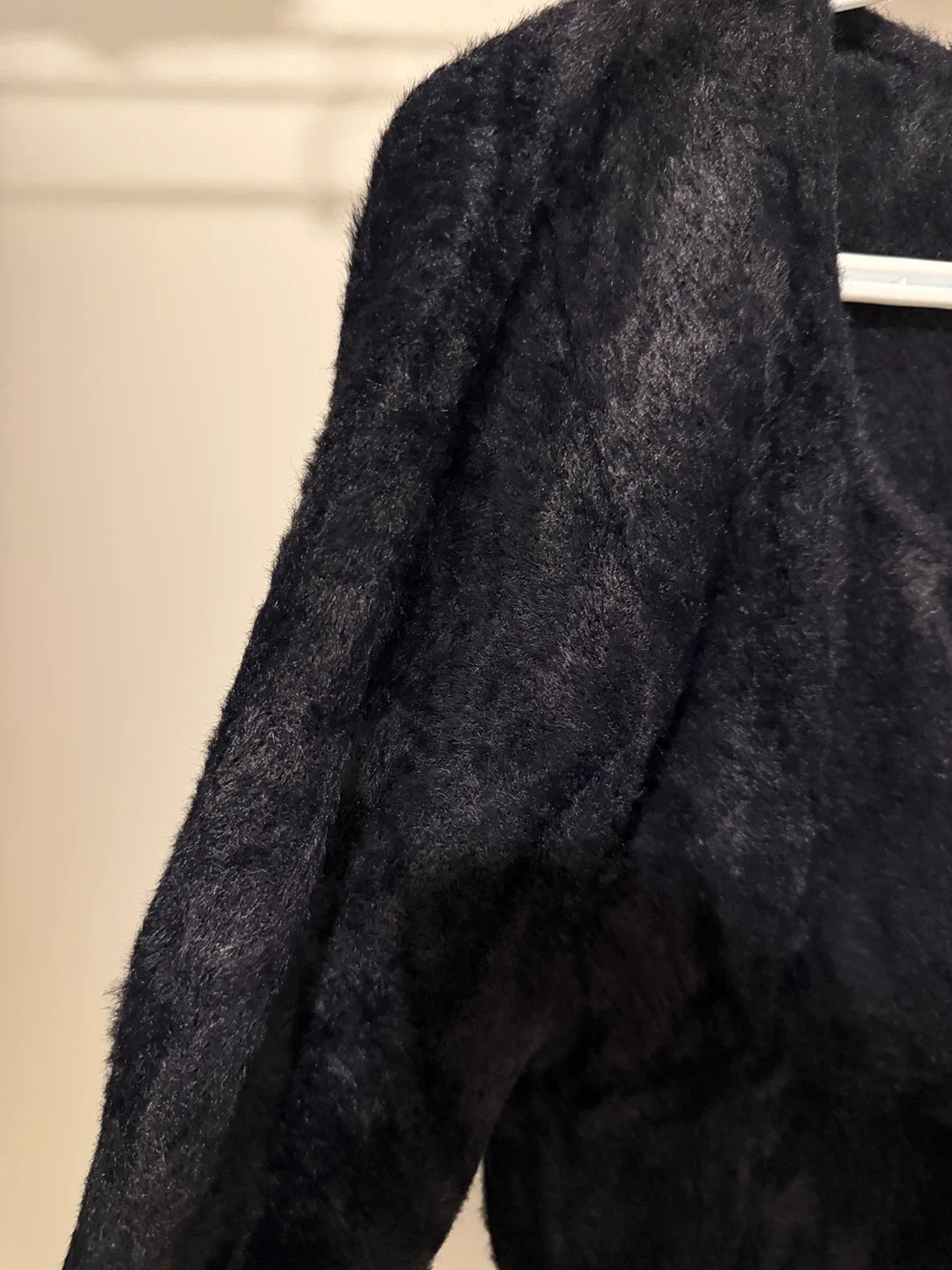 Womens Sweater image indicator(5)