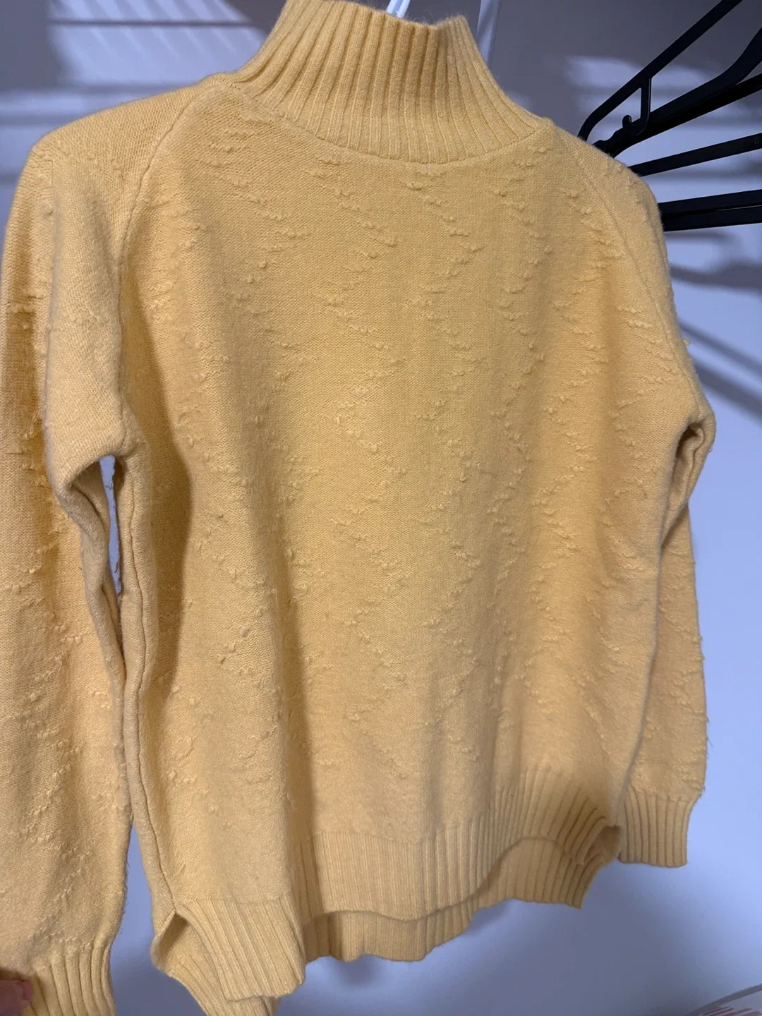 Womens Sweater image indicator(6)