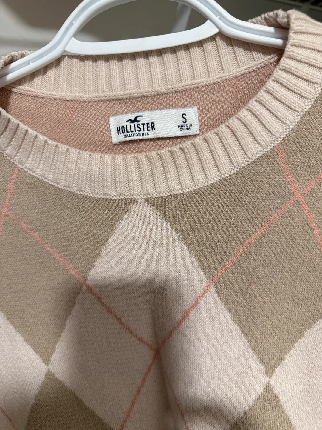 Womens Sweater image indicator(10)