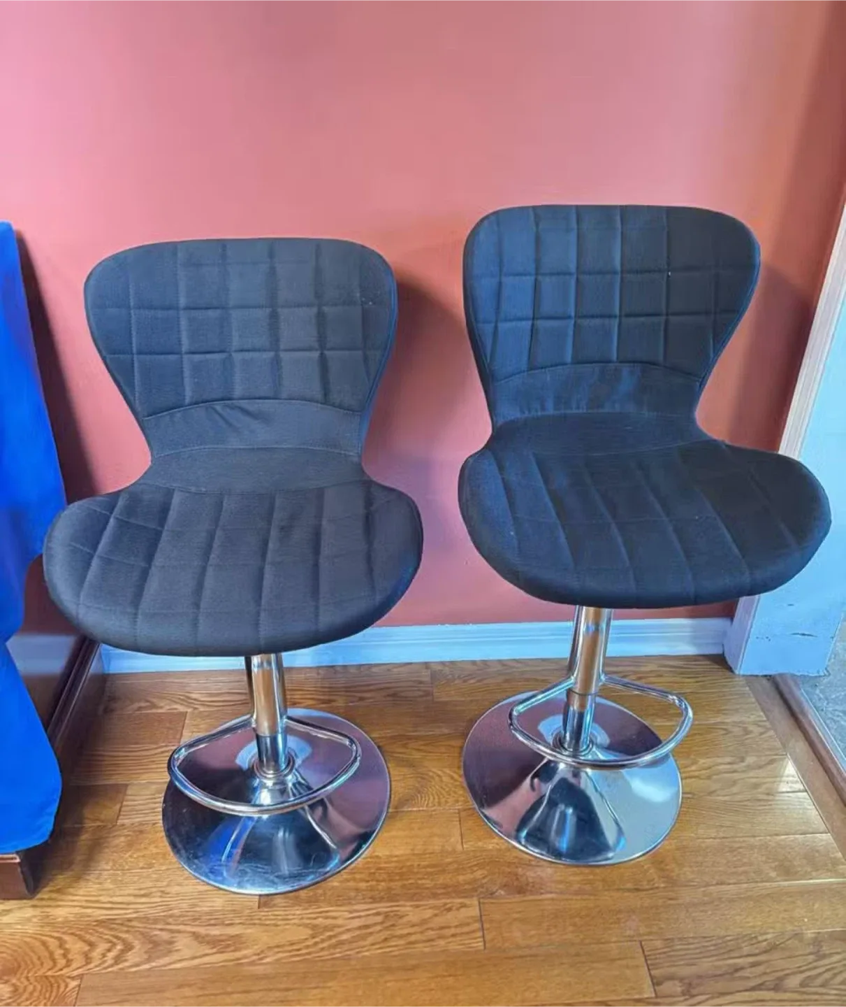 Set of 2 Black Bar Stools
