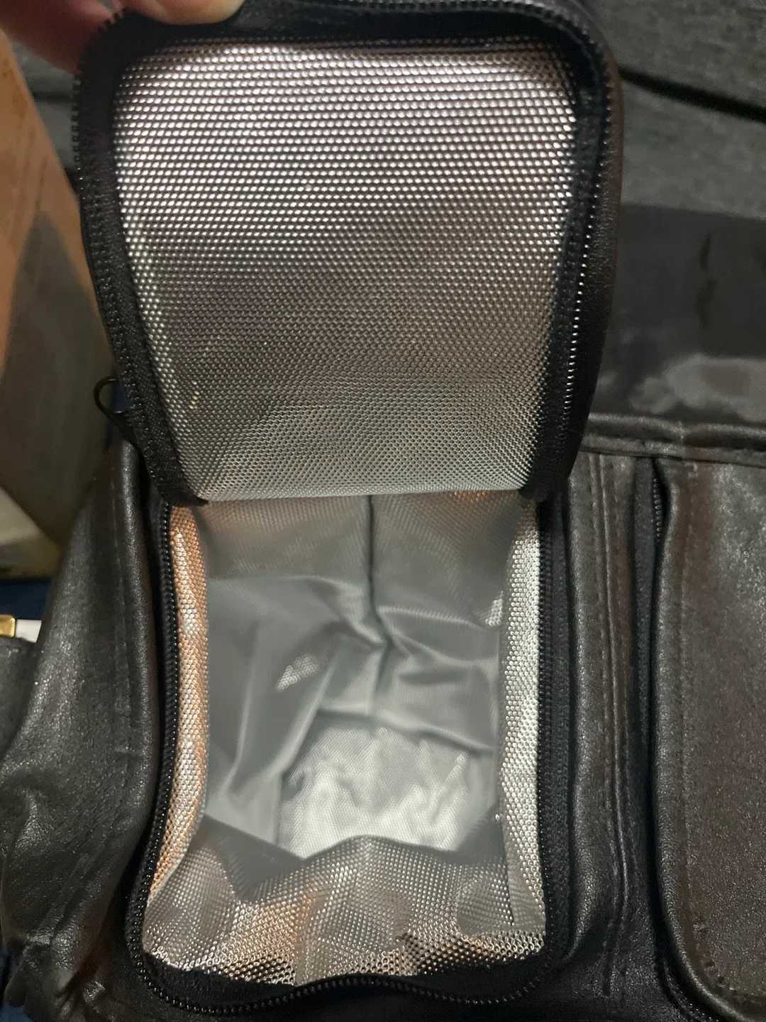 Medela Pump In Style Breastpump with Accessories image indicator(9)