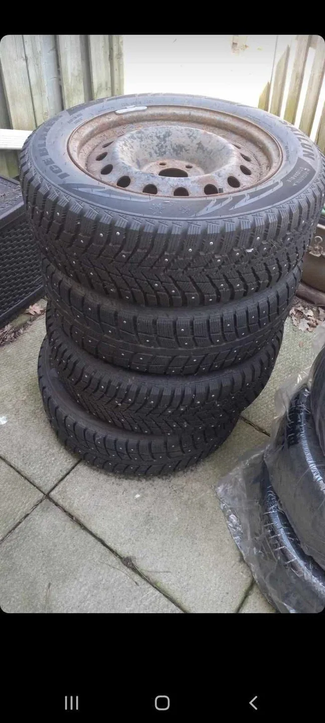 WSTX Studded Winter Tires - TSM1 #12 image indicator(3)