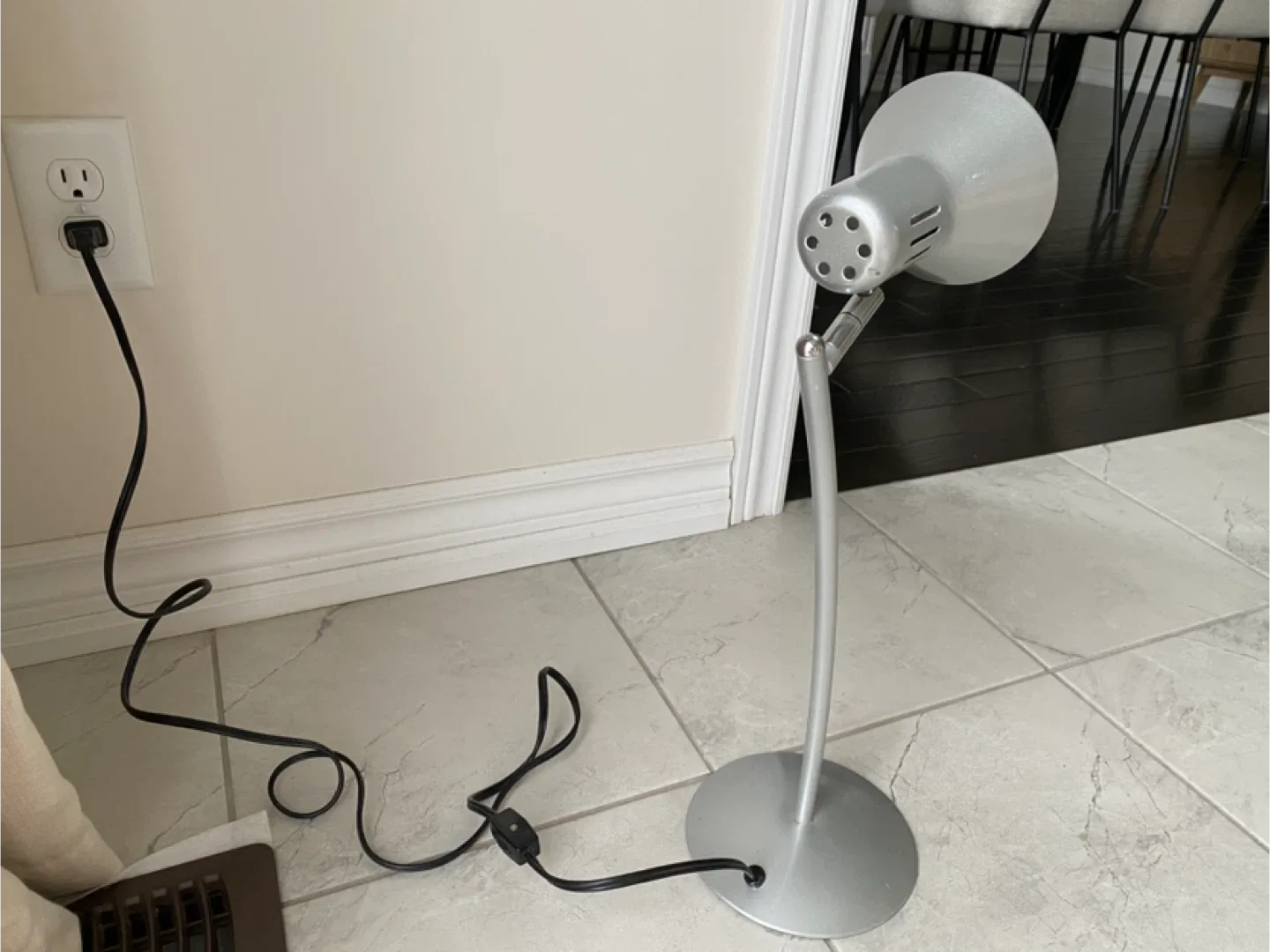 Small Desk Lamp (20” Height) image indicator(3)