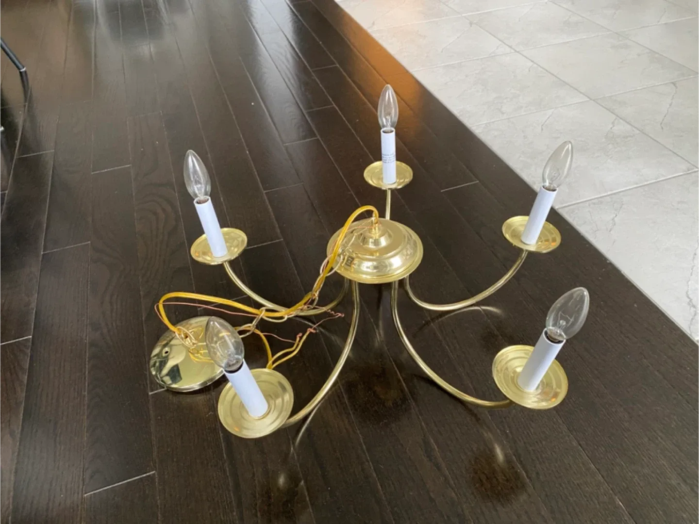 Hanging Ceiling Chandelier image indicator(2)